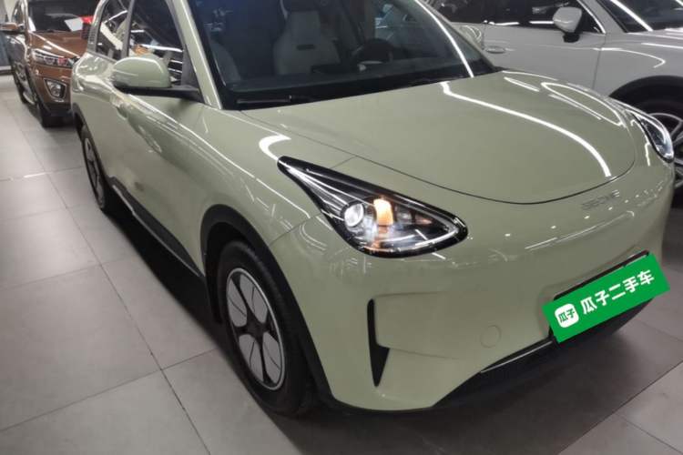 Used Geely Galaxy Geome 2025 310km Youth Edition Front Right 45 Deg