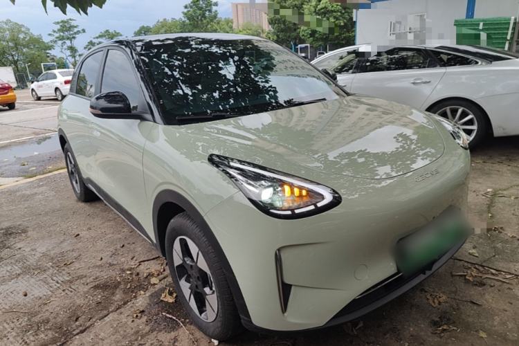 Used Geely Galaxy Geome 2025 UP 410km Exploration Edition Front Right 45 Deg