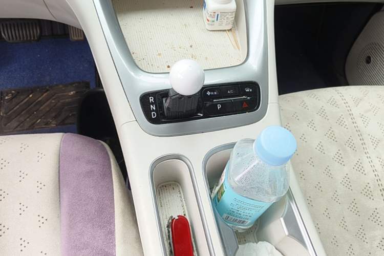 Used Geely Galaxy Geome 2025 UP 410km Exploration Edition Gear Lever