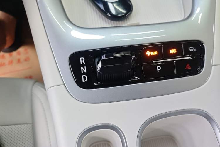 Used Geely Galaxy Geome 2025 310km Dream Edition Gear Lever
