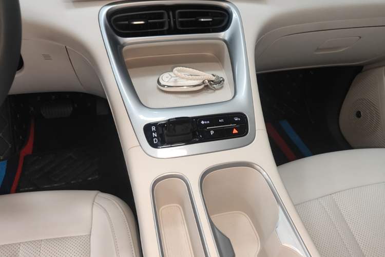 Used Geely Galaxy Geome 2025 310km Dream Edition Gear Lever