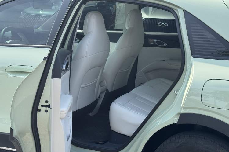 Used Geely Galaxy Geome 2025 UP 410km Exploration Edition Interior 3