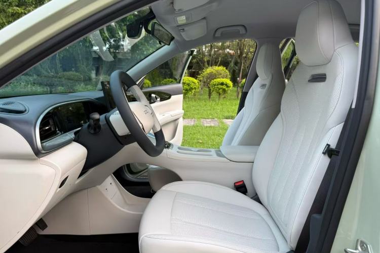 Used Geely Galaxy Geome 2025 310km Dream Edition Interior 5
