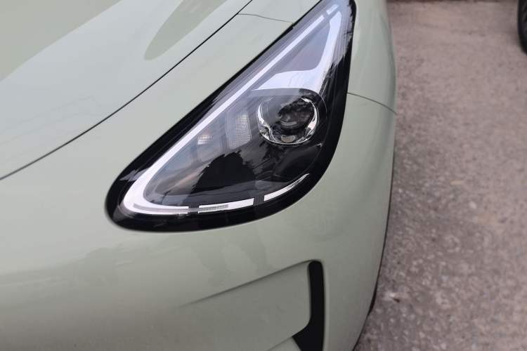 Used Geely Galaxy Geome 2025 310km Youth Edition Left Front Headlight