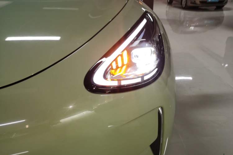 Used Geely Galaxy Geome 2025 UP 410km Exploration+ Edition Left Front Headlight