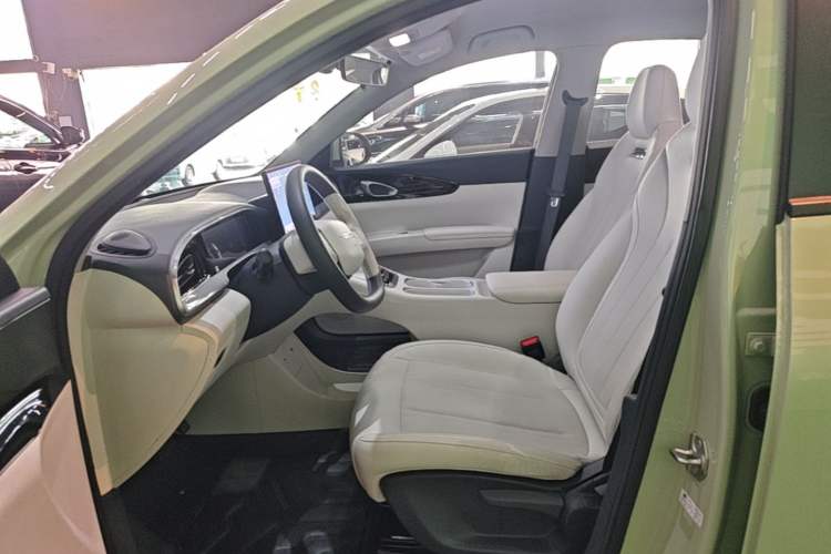 Used Geely Galaxy Geome 2025 310km Dream Edition Left Front Seat