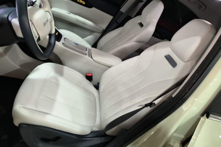 Used Geely Galaxy Geome 2025 UP 410km Exploration+ Edition Left Front Seat