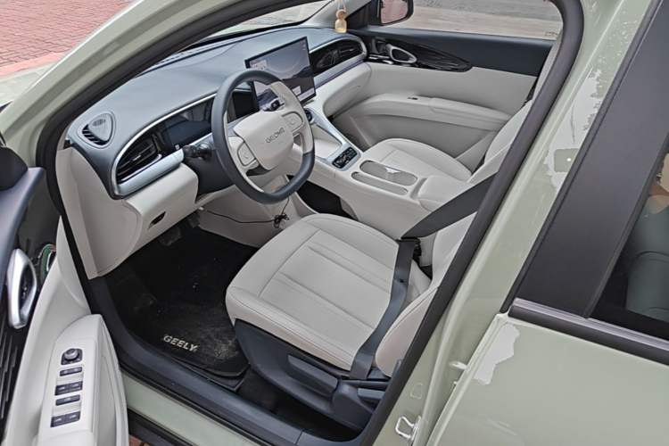 Used Geely Galaxy Geome 2025 310km Dream Edition Left Front Seat