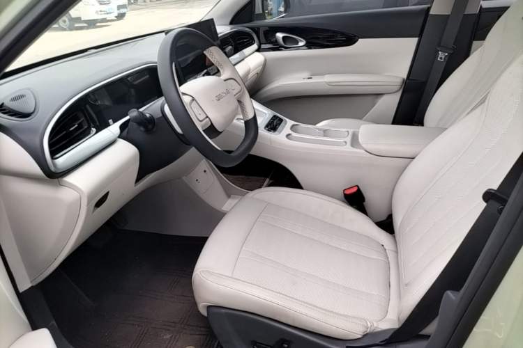 Used Geely Galaxy Geome 2025 410 km Free Version Left Front Seat