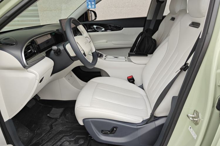 Used Geely Galaxy Geome 2025 UP 410km Exploration+ Edition Left Front Seat