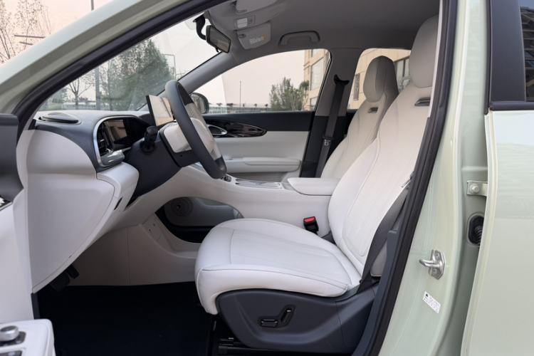 Used Geely Galaxy Geome 2025 UP 410km Exploration Edition Left Front Seat