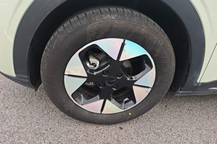 Used Geely Galaxy Geome 2025 310km Dream Edition Left Front Wheel Hub