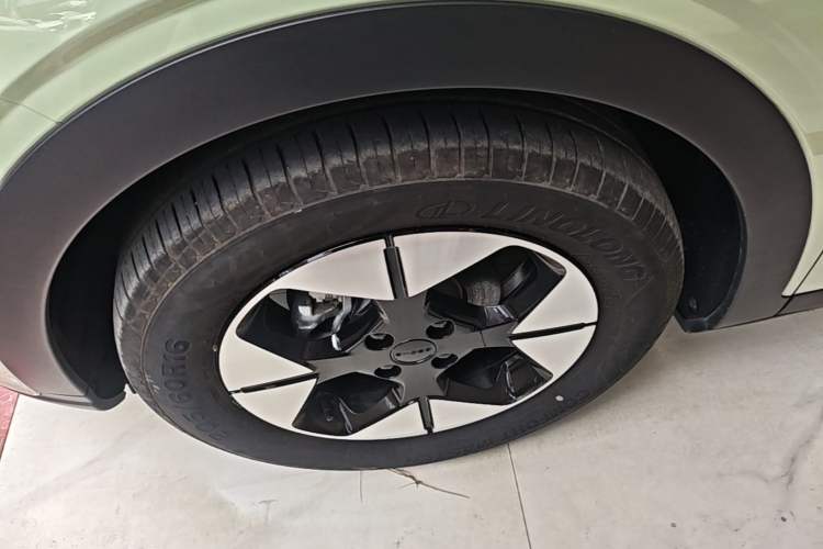 Used Geely Galaxy Geome 2025 310km Dream Edition Left Front Wheel Hub