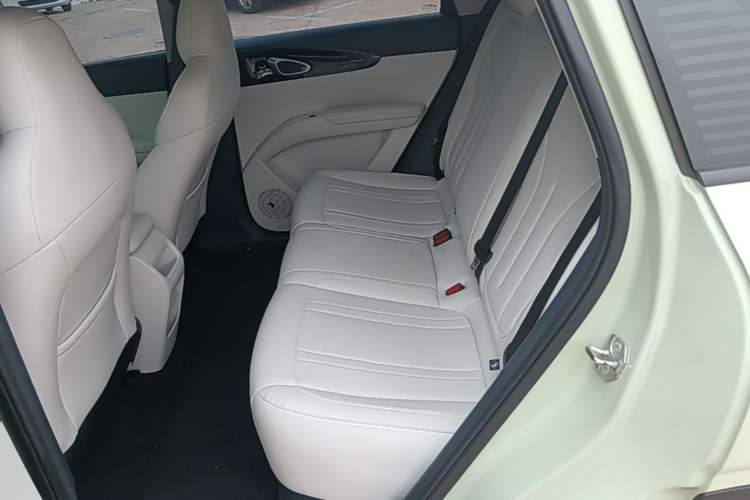 Used Geely Galaxy Geome 2025 310km Youth Edition Left Rear Seat