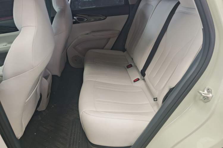 Used Geely Galaxy Geome 2025 310km Youth Edition Left Rear Seat