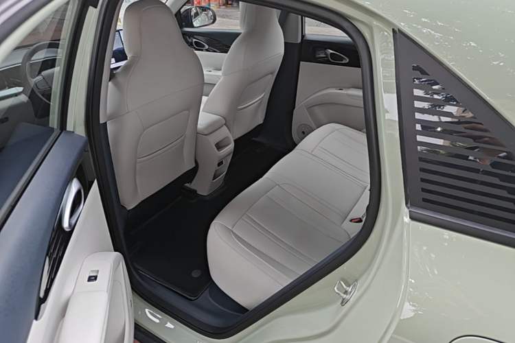Used Geely Galaxy Geome 2025 310km Dream Edition Left Rear Seat