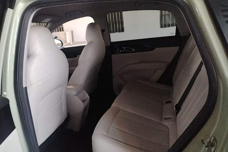 Used Geely Galaxy Geome 2025 310km Youth Edition Left Rear Seat