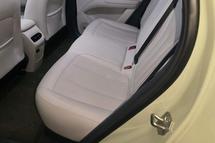 Used Geely Galaxy Geome 2025 UP 410km Exploration+ Edition Left Rear Seat