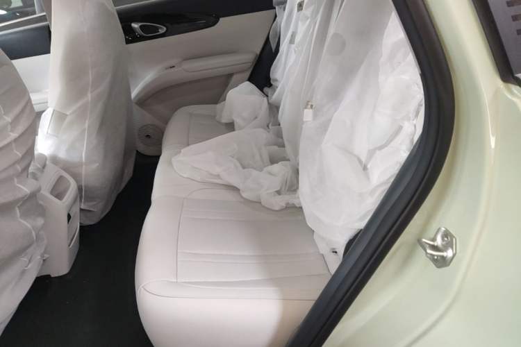 Used Geely Galaxy Geome 2025 310km Dream Edition Left Rear Seat