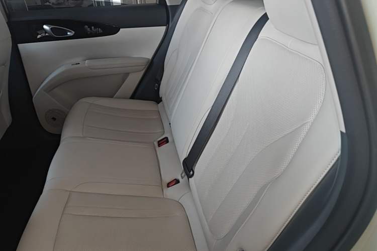 Used Geely Galaxy Geome 2025 UP 410km Exploration+ Edition Left Rear Seat
