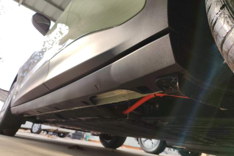 Used Geely Galaxy Geome 2025 310km Youth Edition Left Side Sill