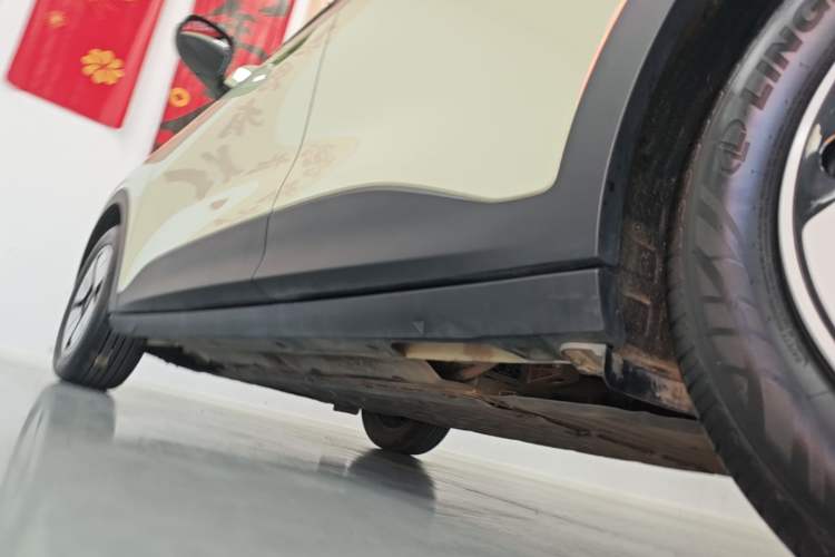 Used Geely Galaxy Geome 2025 310km Youth Edition Left Side Sill