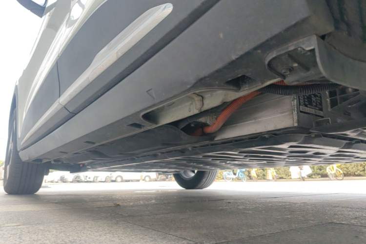 Used Geely Galaxy Geome 2025 UP 410km Exploration Edition Left Side Sill