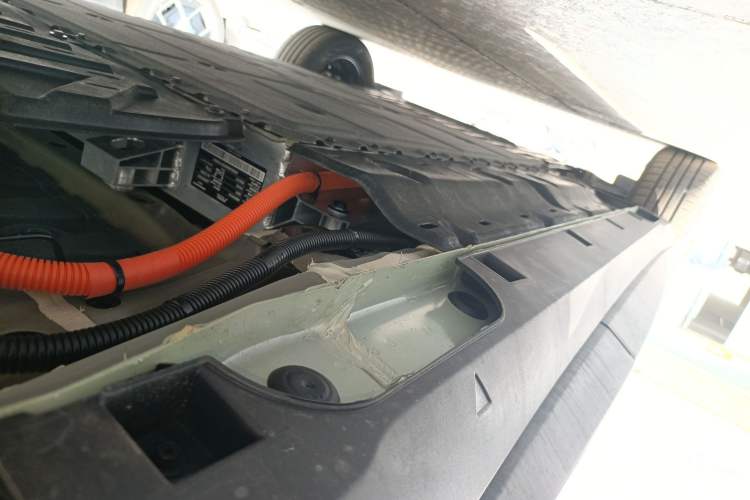 Used Geely Galaxy Geome 2025 310km Youth Edition Left Side Sill