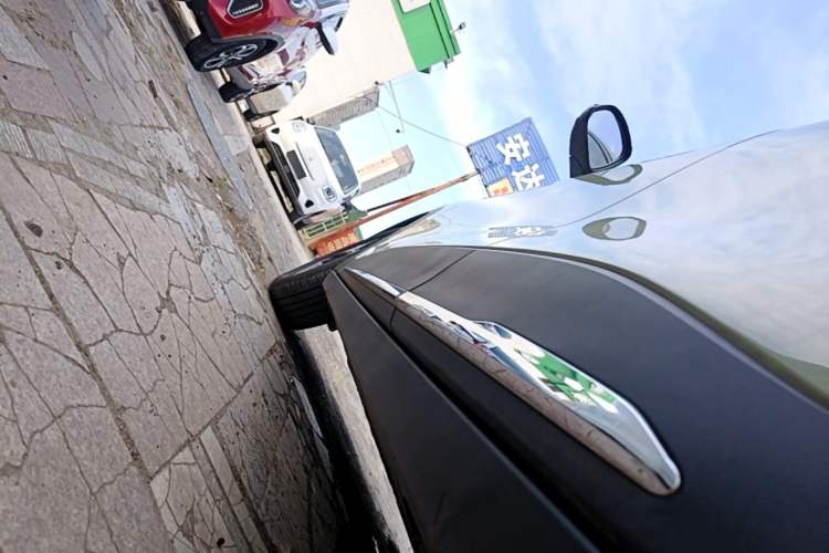 Used Geely Galaxy Geome 2025 UP 410km Exploration Edition Left Side Sill