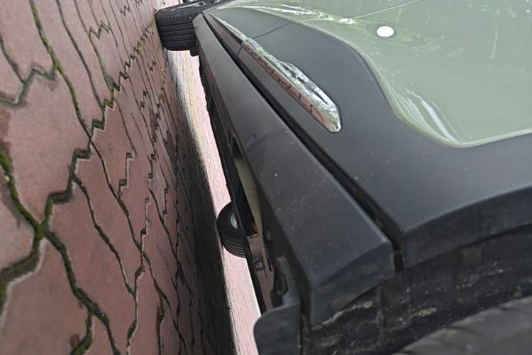 Used Geely Galaxy Geome 2025 310km Dream Edition Left Side Sill