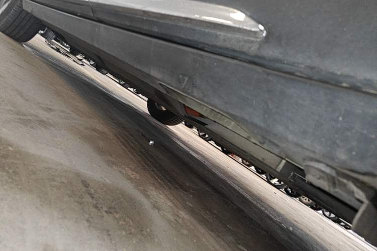 Used Geely Galaxy Geome 2025 UP 410km Exploration Edition Left Side Sill