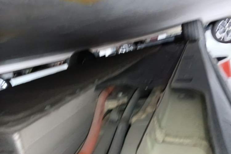 Used Geely Galaxy Geome 2025 UP 410km Exploration+ Edition Left Side Sill