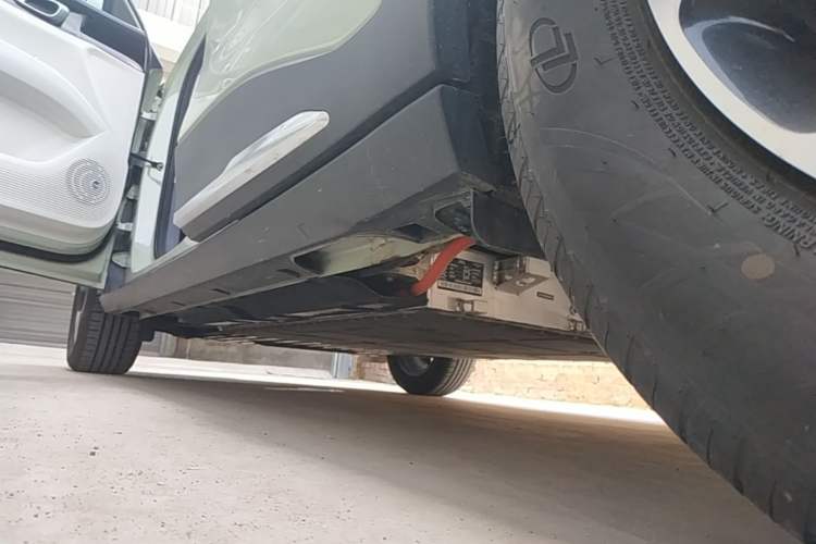 Used Geely Galaxy Geome 2025 310km Dream Edition Left Side Sill