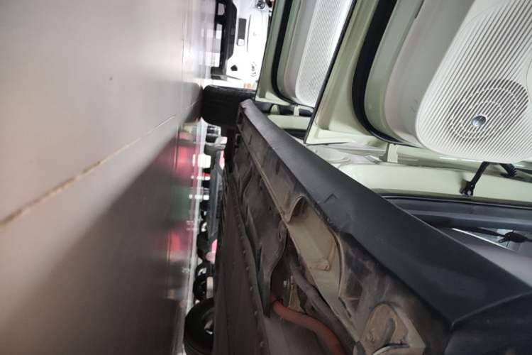 Used Geely Galaxy Geome 2025 410 km Free Version Left Side Sill