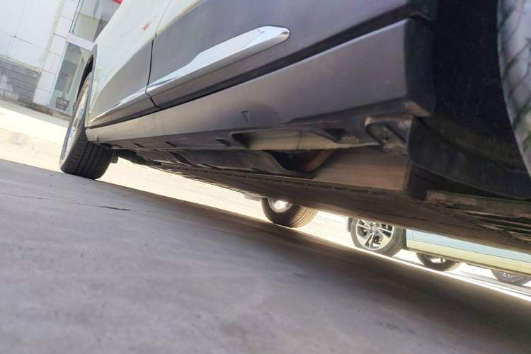 Used Geely Galaxy Geome 2025 UP 410km Exploration+ Edition Left Side Sill