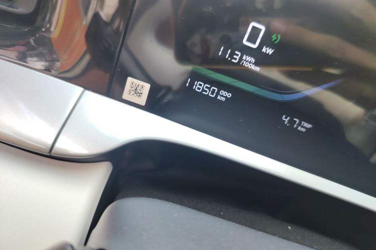 Used Geely Galaxy Geome 2025 310km Youth Edition Odometer Close Up