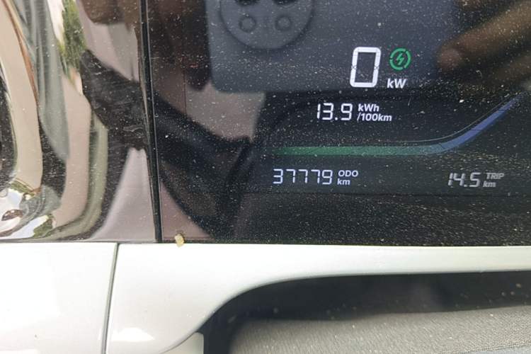 Used Geely Galaxy Geome 2025 UP 410km Exploration Edition Odometer Close Up