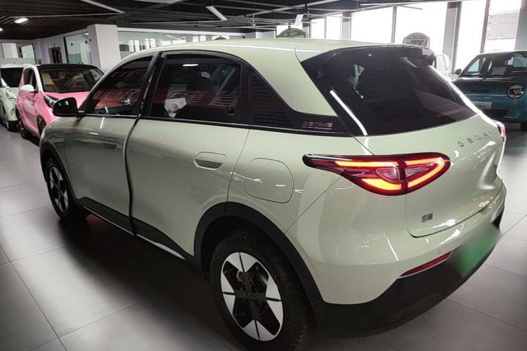 Used Geely Galaxy Geome 2025 410 km Free Version Rear Left 45 Deg