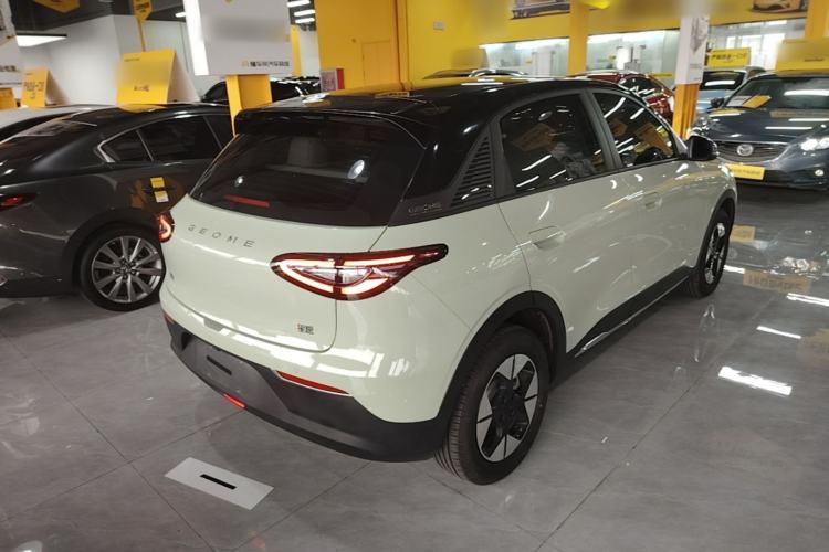 Used Geely Galaxy Geome 2025 410 km Free Version Rear Right 45 Deg