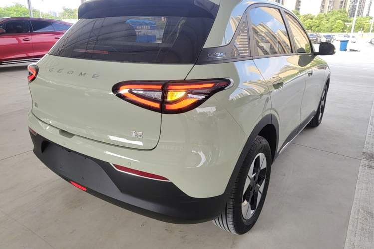 Used Geely Galaxy Geome 2025 310km Dream Edition Rear Right 45 Deg