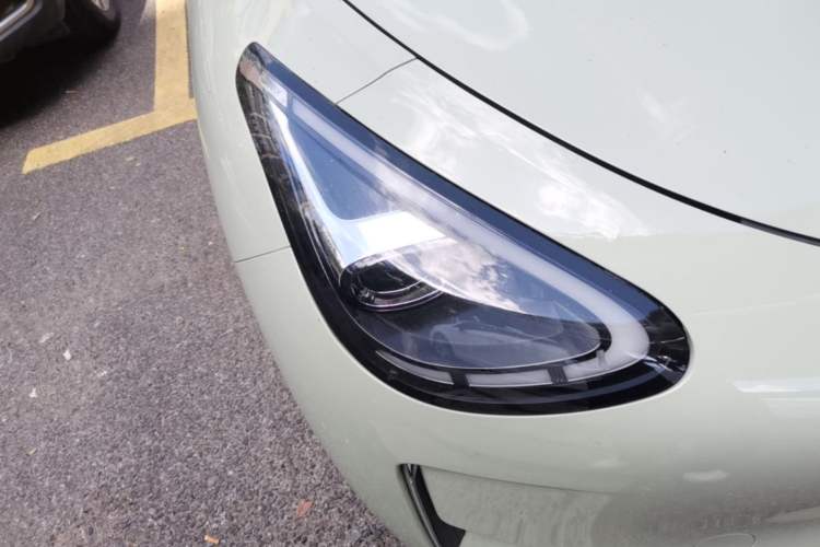 Used Geely Galaxy Geome 2025 UP 410km Exploration+ Edition Right Front Headlight