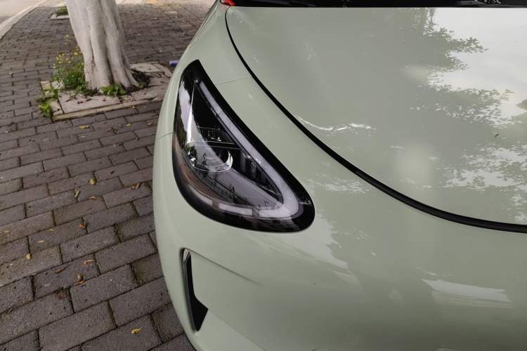 Used Geely Galaxy Geome 2025 UP 410km Exploration Edition Right Front Headlight