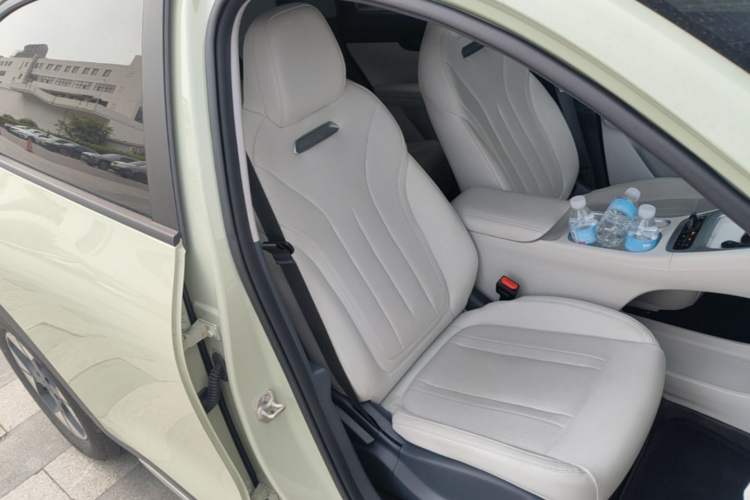 Used Geely Galaxy Geome 2025 UP 410km Exploration Edition Right Front Seat