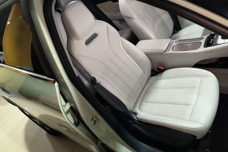 Used Geely Galaxy Geome 2025 UP 410km Exploration+ Edition Right Front Seat