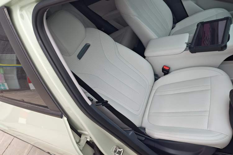 Used Geely Galaxy Geome 2025 310km Youth Edition Right Front Seat