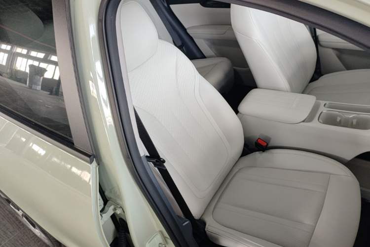 Used Geely Galaxy Geome 2025 310km Dream Edition Right Front Seat