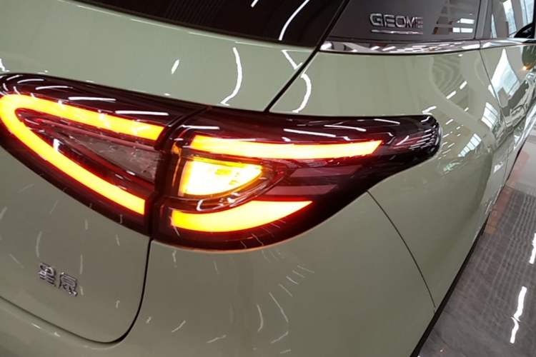 Used Geely Galaxy Geome 2025 UP 410km Exploration+ Edition Right Rear Taillight
