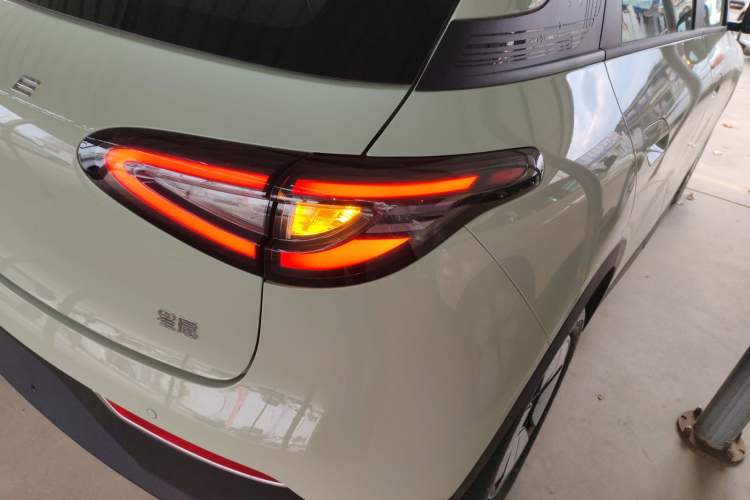 Used Geely Galaxy Geome 2025 310km Youth Edition Right Rear Taillight