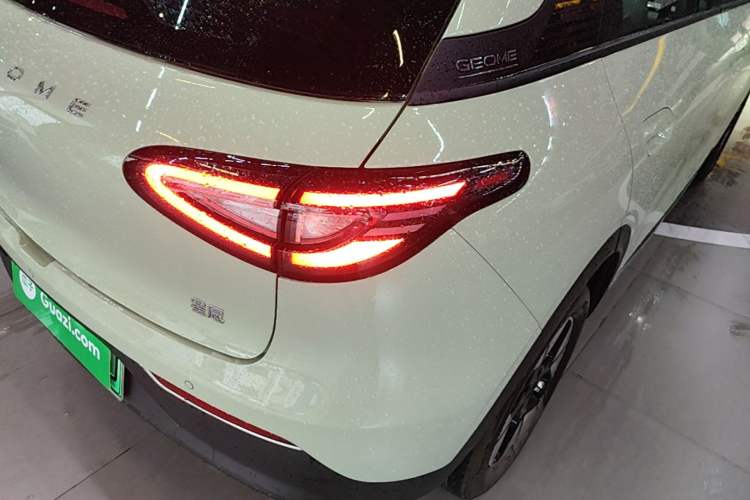 Used Geely Galaxy Geome 2025 310km Dream Edition Right Rear Taillight