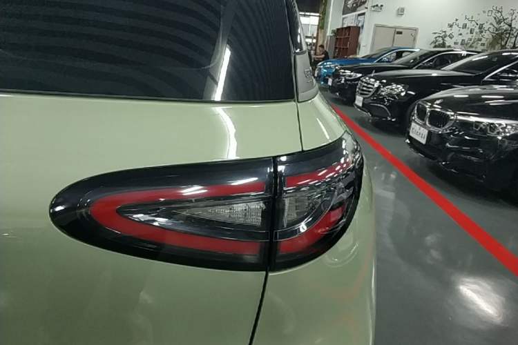 Used Geely Galaxy Geome 2025 310km Youth Edition Right Rear Taillight